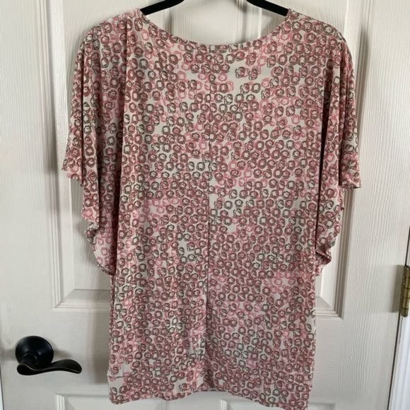 The Limited Cream & Pink Circle Print Blouse, Sz Medium - Picture 13 of 16